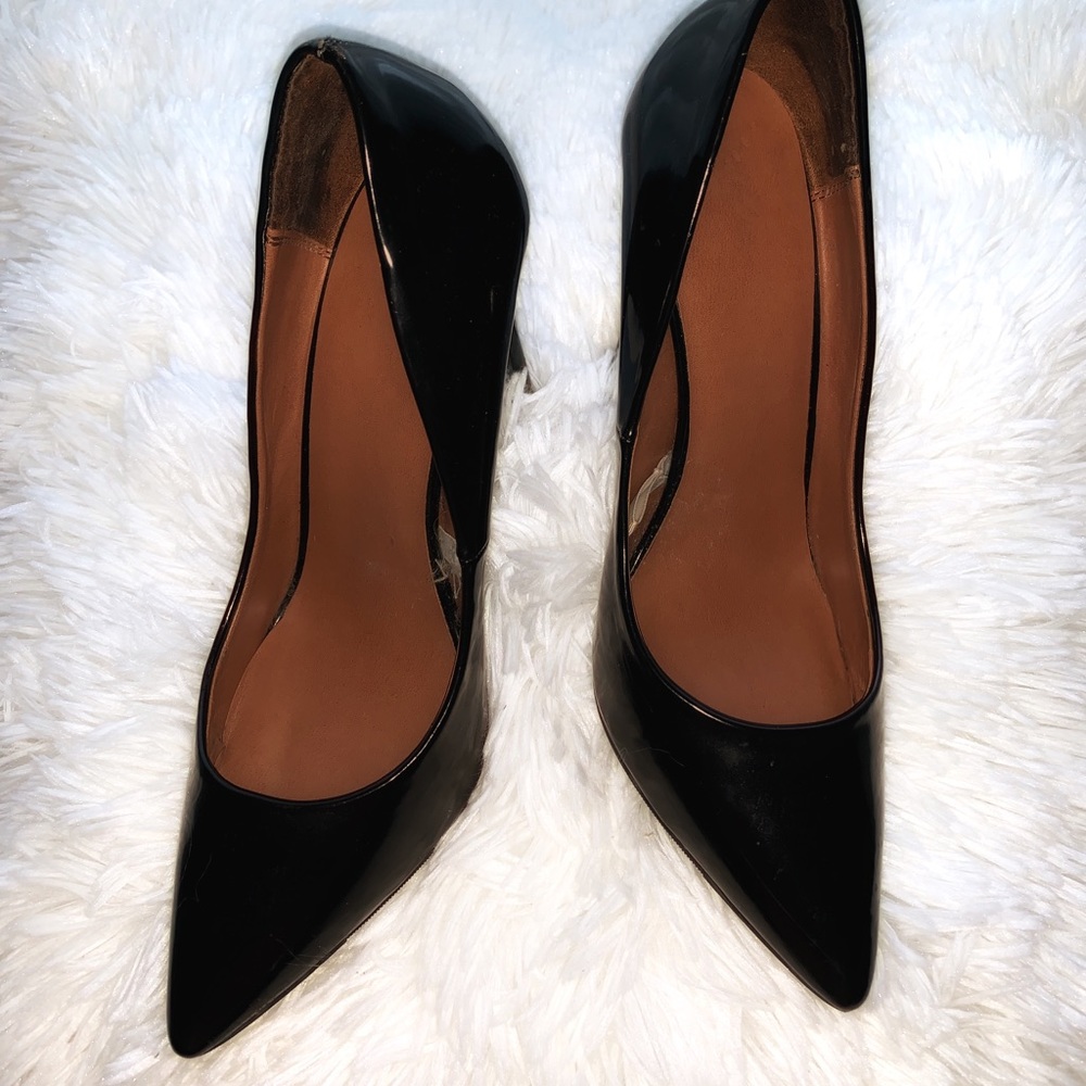 Black Stilettos